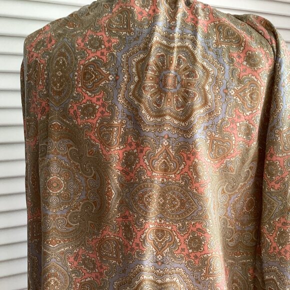 J.Crew 100% Silk Tunic Top Blouse Paisley Print Size M Tie Neckline - Picture 13 of 13